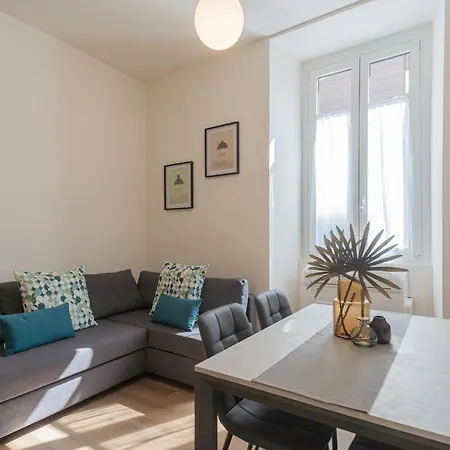 Manaraquattro - In Near The Center With Free Parking - * Como