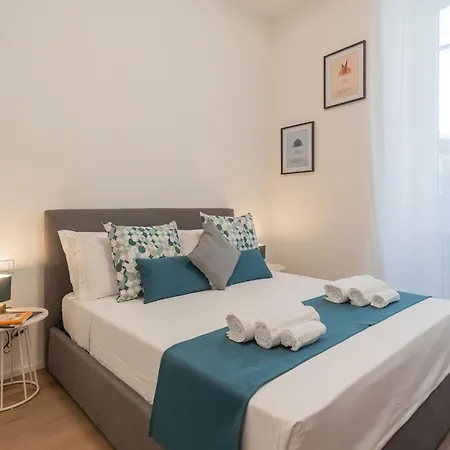 Apartment Manaraquattro - In Near The Center With Free Parking -